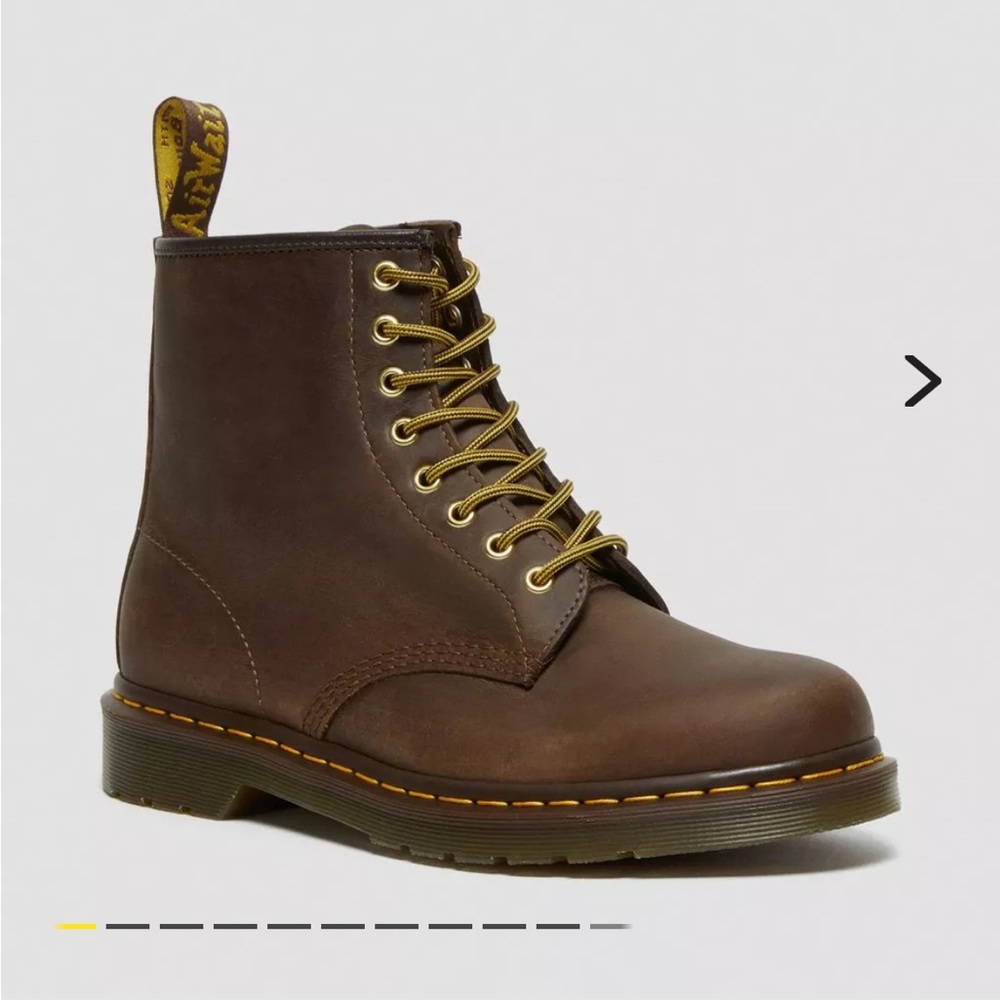 Dr. marten 1460 CRAZY HORSE LEATHER LACE UP BOOTS